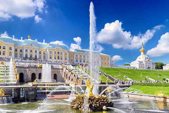 Saint-Petersburg