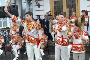  Туристическая электричка Семенев